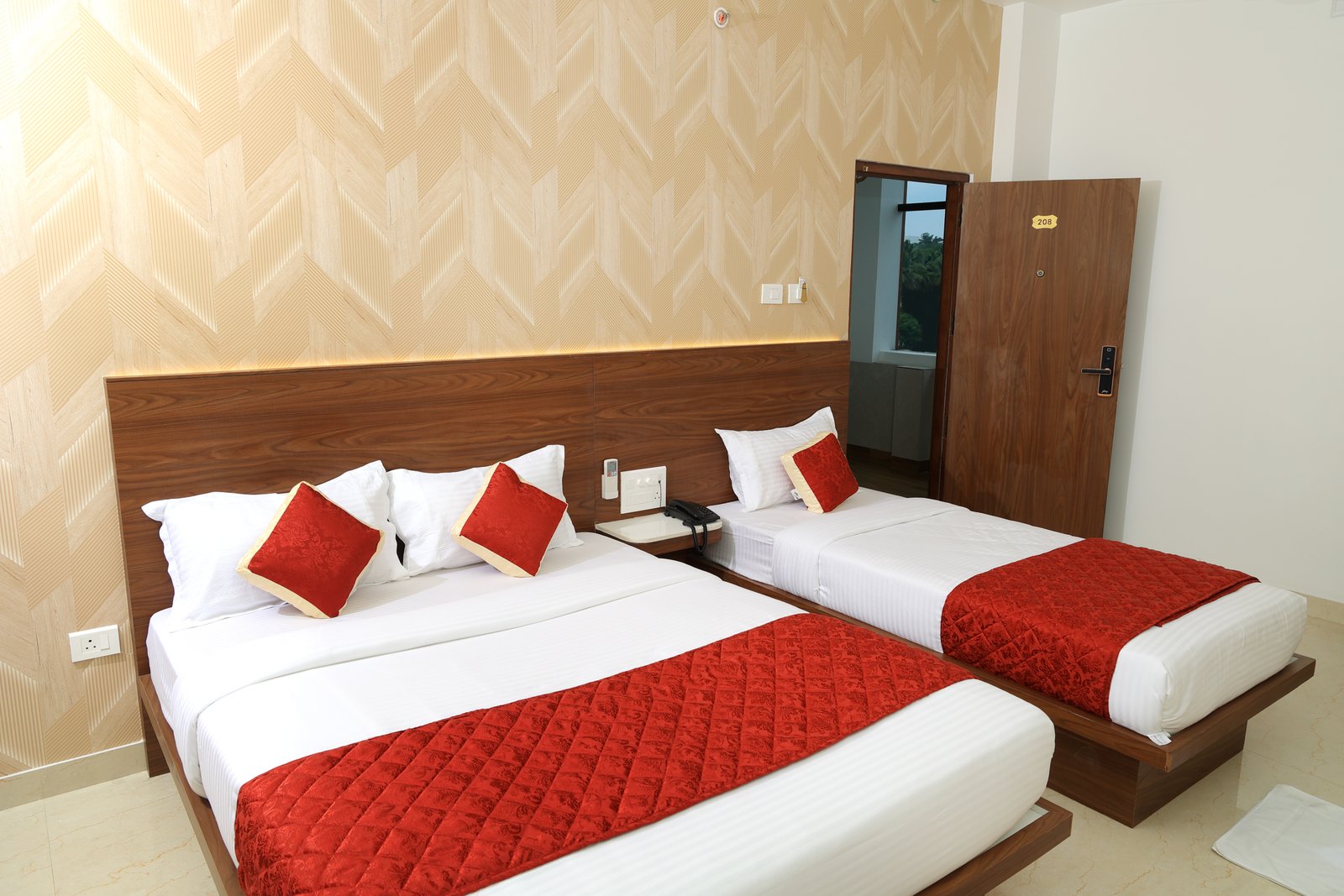 Deluxe Triple Room